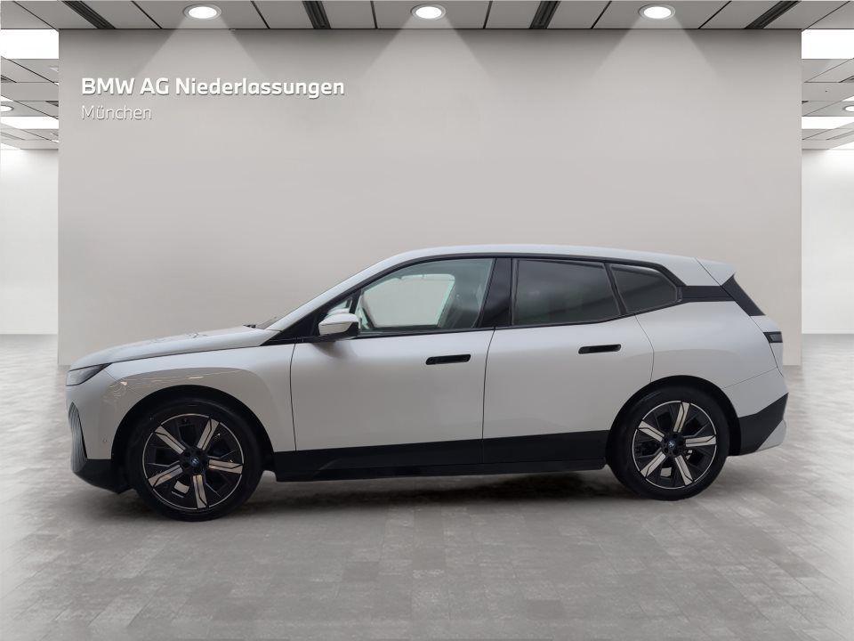 BMW iX xDrive40