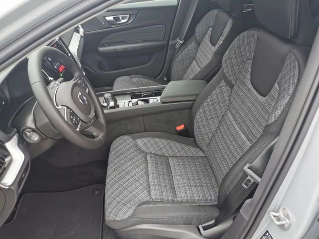 Volvo V60 Core