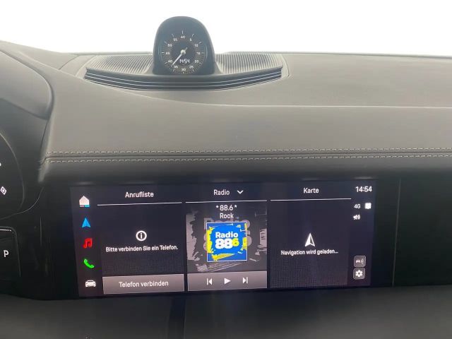 Porsche Taycan Sport Turismo Turbo