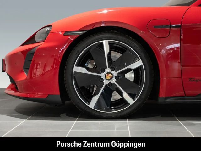 Porsche Taycan Turbo