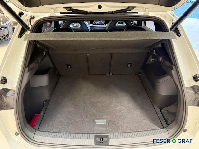 Volkswagen Tiguan 1.5 TSI IQ.Drive R-Line