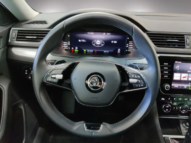 Skoda Superb 1.4 TSI Ambition Combi iV