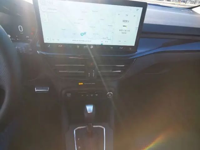 Ford Focus ST Line Wagon