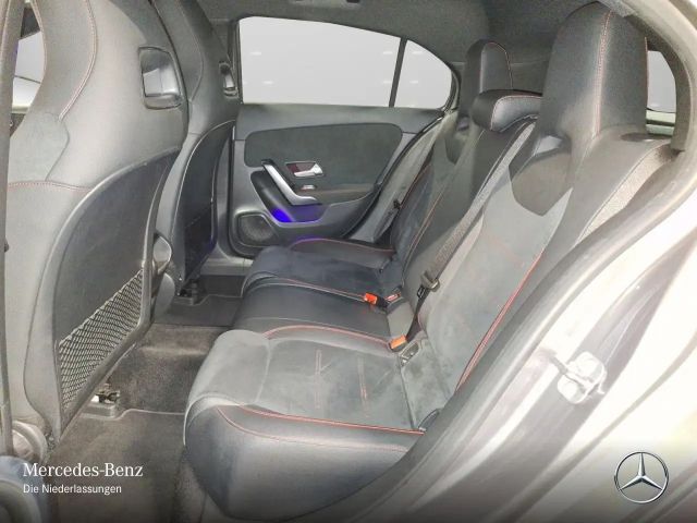 Mercedes-Benz A 250 A 250 e AMG Line