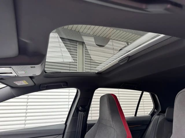 Volkswagen Golf 2.0 TSI GTI Golf VIII