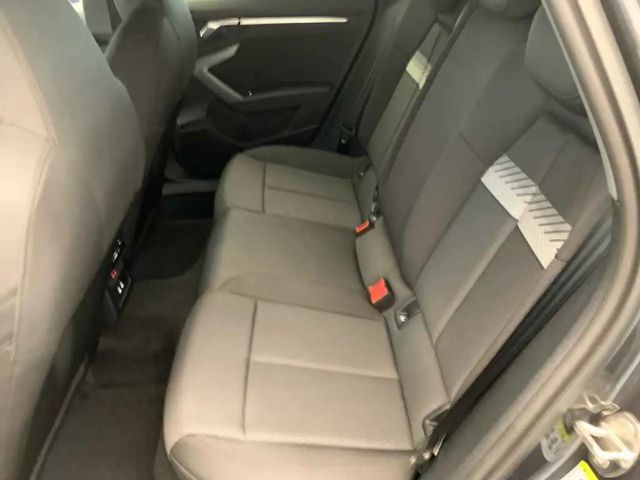 Audi A3 35 TFSI Sedan Sportback