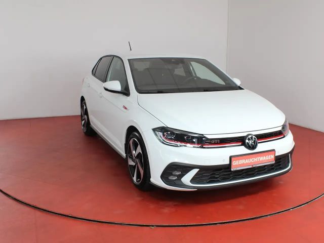 Volkswagen Polo 2.0 TSI DSG GTI