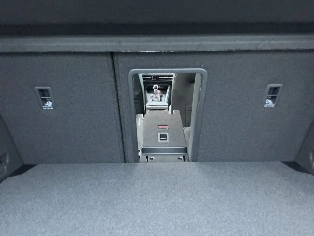 Volkswagen Golf Rabbit TSI