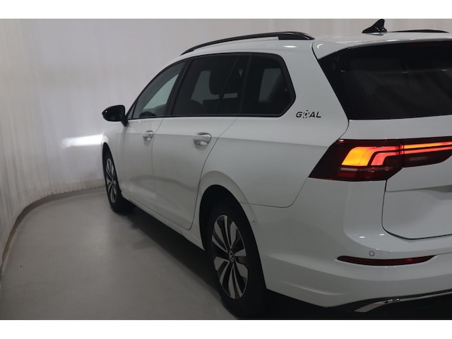 Volkswagen Golf 1.5 eTSI DSG Variant