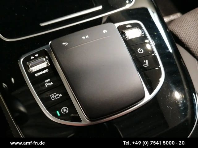 Mercedes-Benz E 220 AVANTGARDE E 220 d Estate