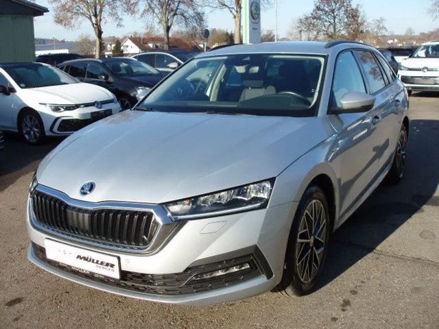 Skoda Octavia Clever Combi