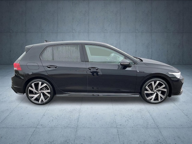 Volkswagen Golf 1.5 TSI DSG Golf VIII R-Line