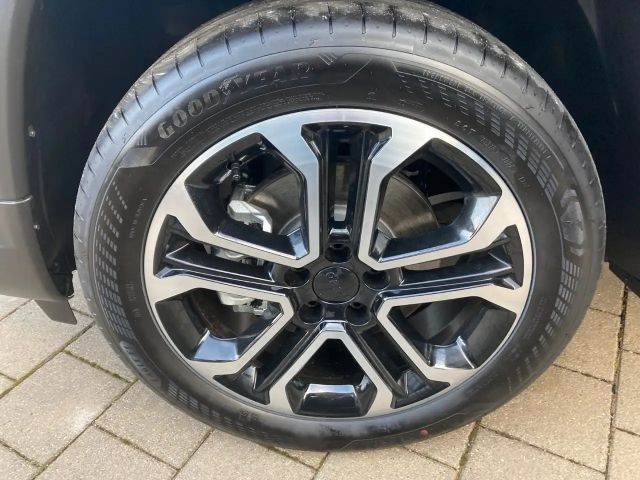 Jeep Compass Altitude Hybrid