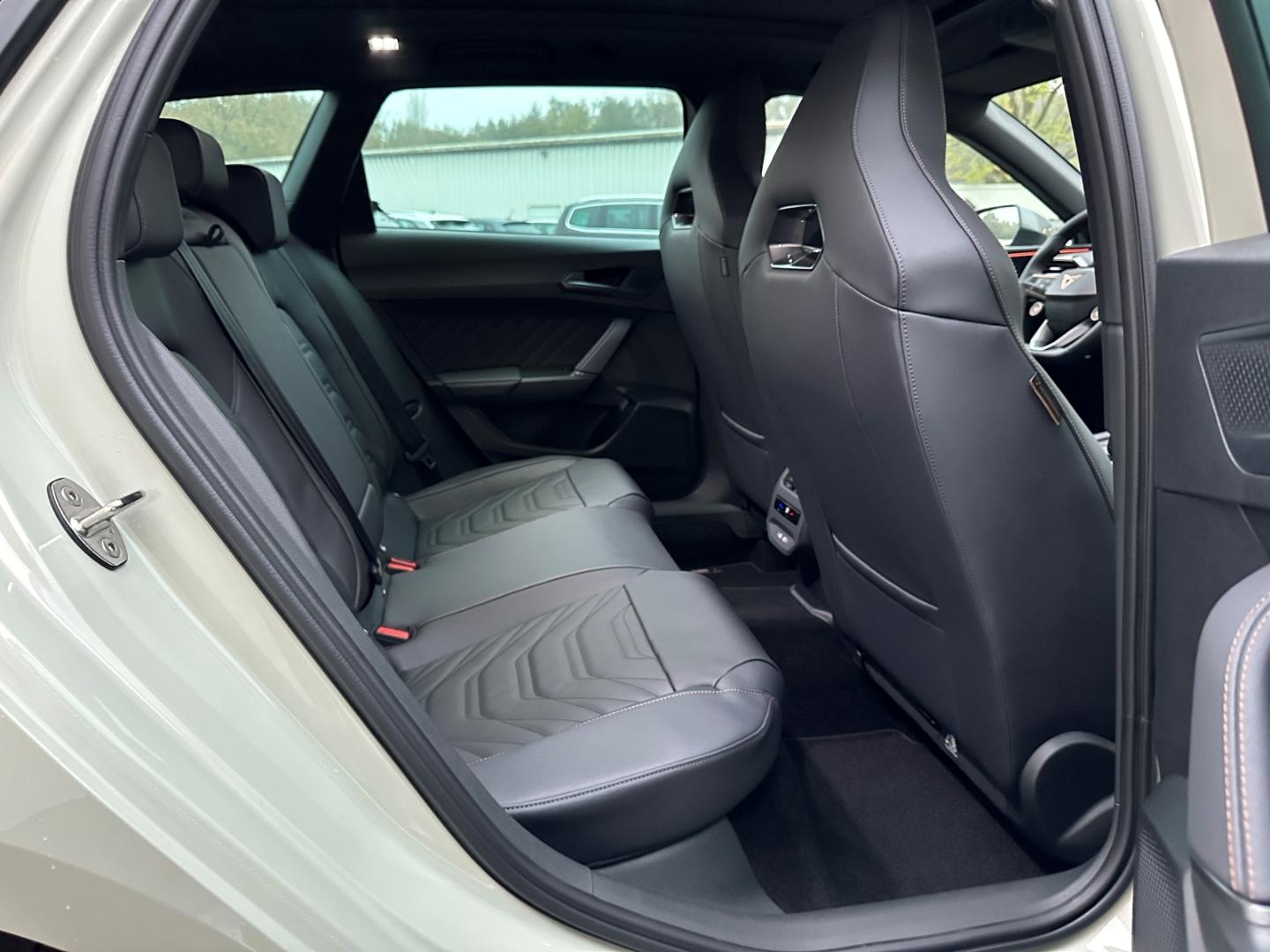 Cupra Leon 2.0 TSI 4Drive DSG Sportstourer VZ