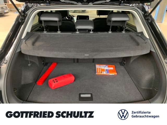 Volkswagen T-Roc T-Roc GOAL TSI SITZHEIZUNG EINPARKHILFE NAVI LED