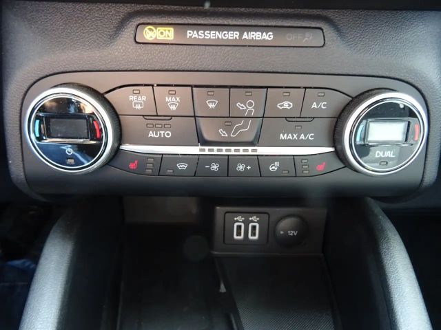 Ford Kuga Cool & Connect