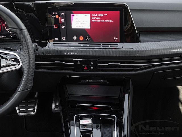 Volkswagen Golf 2.0 TSI GTI