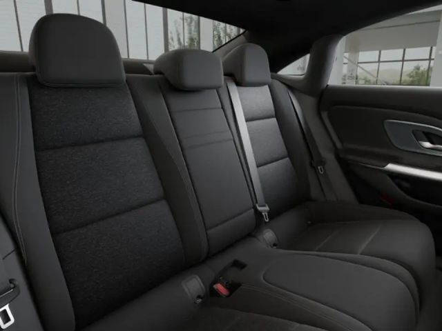 Mercedes-Benz CLA 350 4MATIC