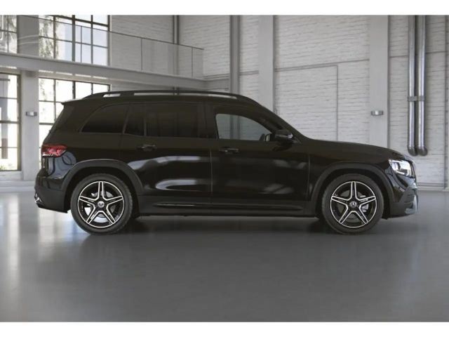 Mercedes-Benz GLB 200 4MATIC AMG Line