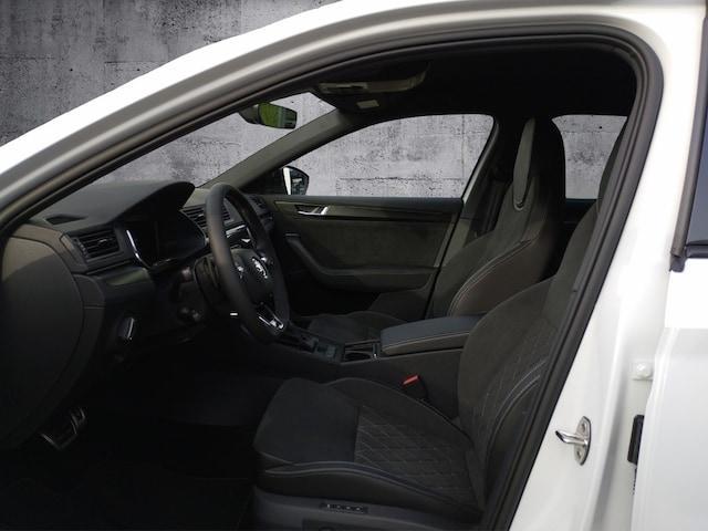 Skoda Superb 2.0 TDI Combi Sportline