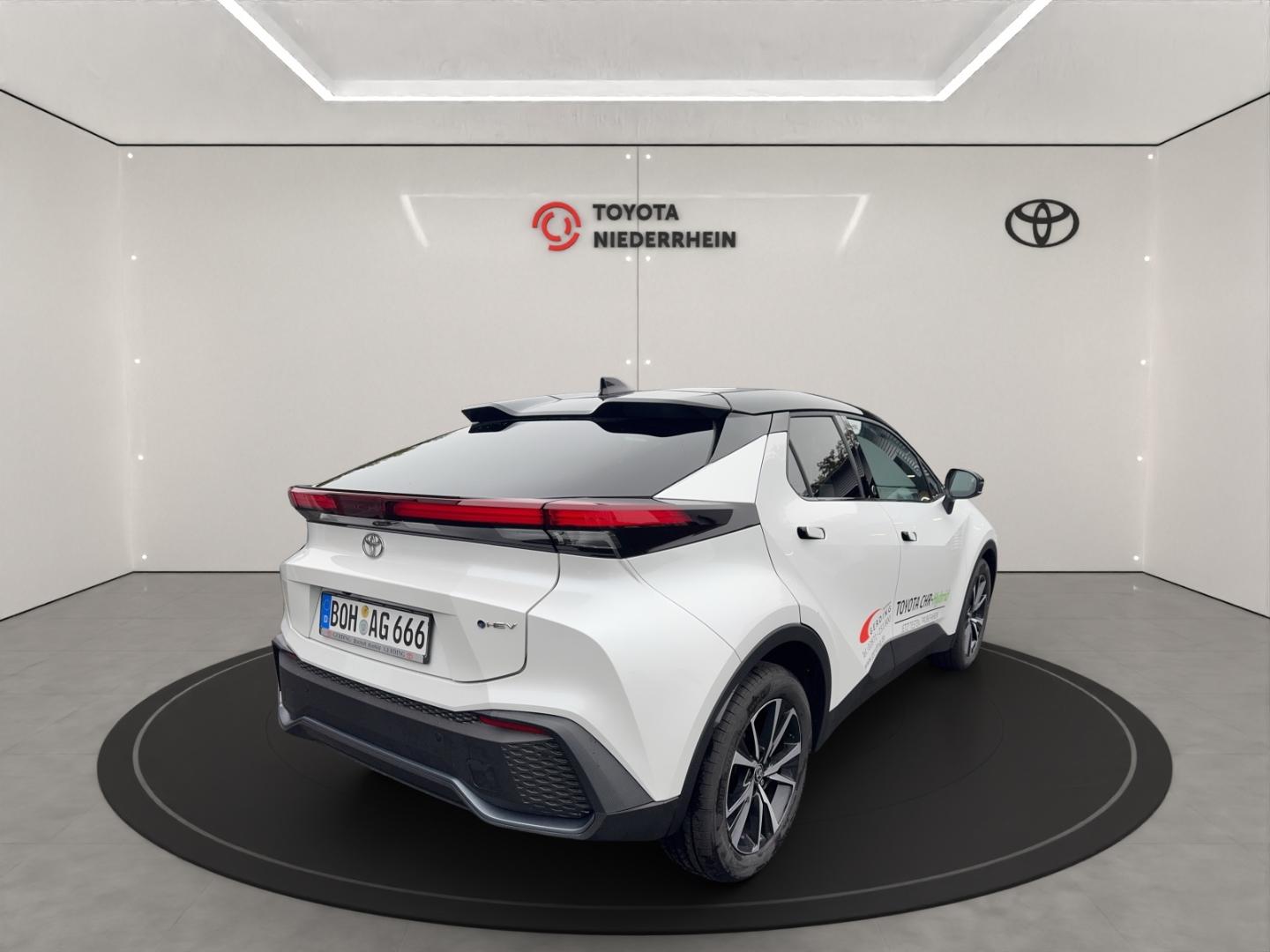 Toyota C-HR Hybride Team D Technik