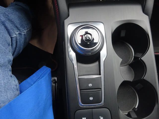 Ford Kuga Hybrid ST Line X