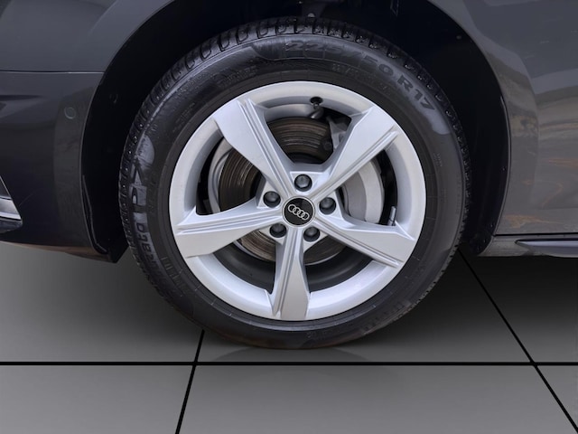 Audi A4 40 TDI Quattro S-Tronic Sedan