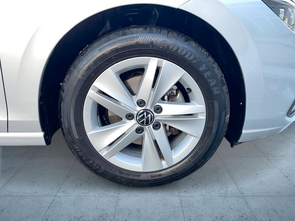 Volkswagen Golf 1.5 eTSI DSG Life Variant