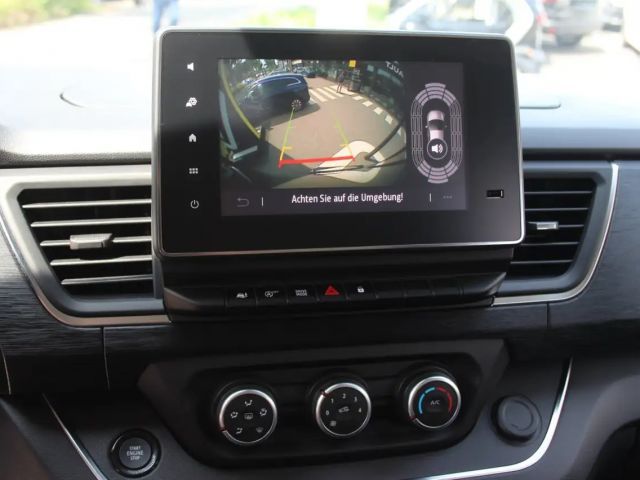 Renault Trafic Blue Grand Life