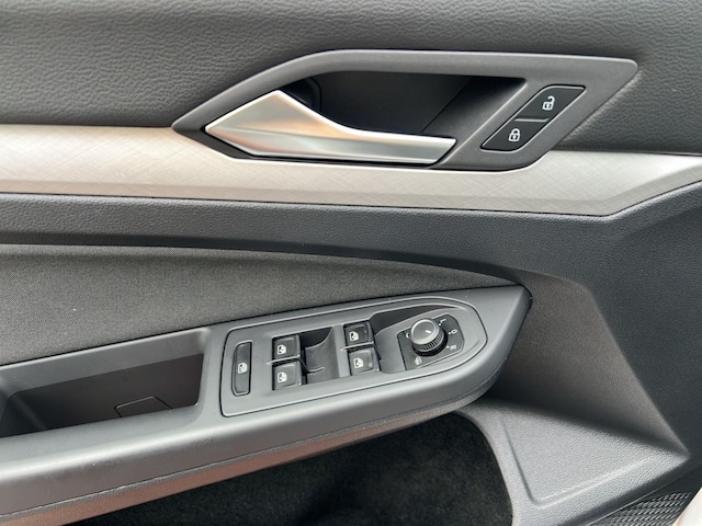 Volkswagen Golf 2.0 TDI DSG Variant