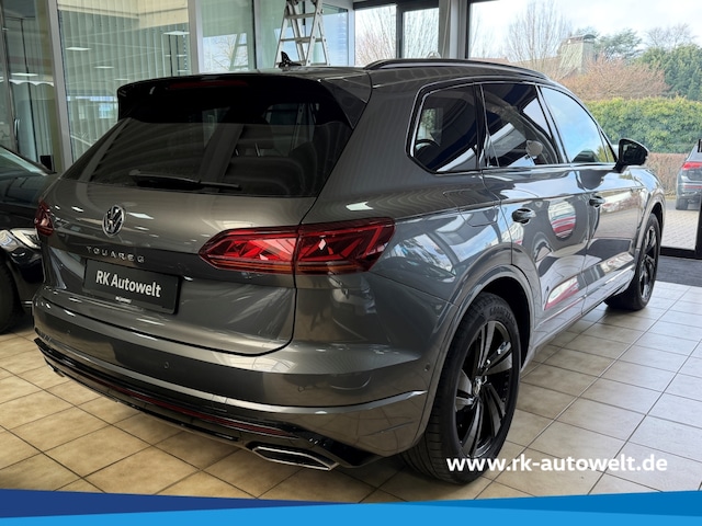 Volkswagen Touareg 4Motion R-Line
