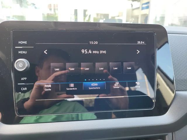 Volkswagen T-Cross 4Me TSI