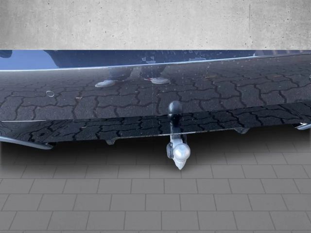 BMW 520 520i M-Sport Sedan