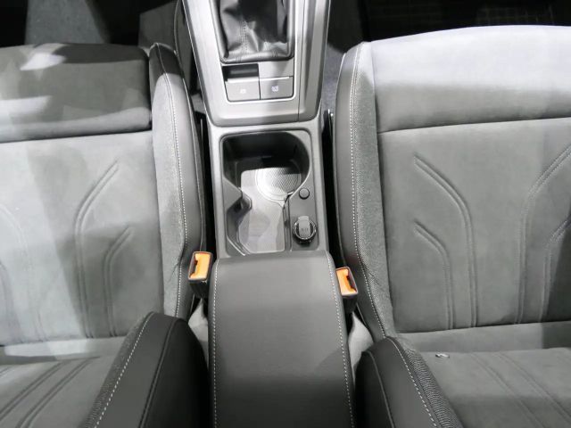 Volkswagen Golf Business Variant