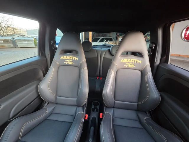 Abarth 695 70th Anniversario T-Jet