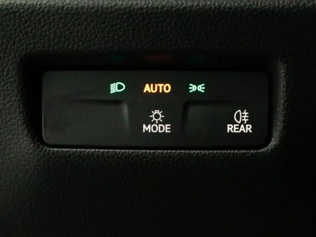 Volkswagen Passat 2.0 TDI Business DSG Variant