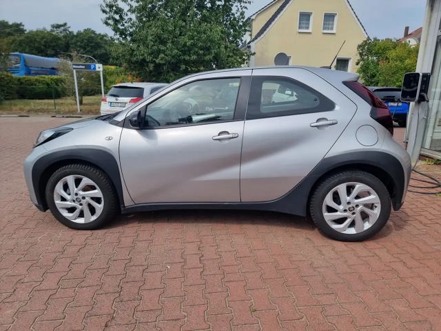 Toyota Aygo X 1.0 VVT-i Play