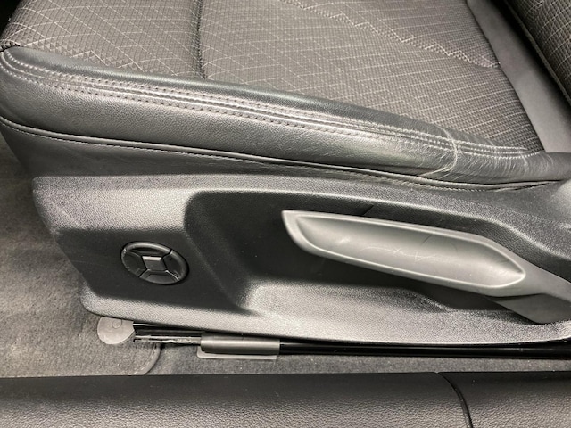 Audi A6 40 TDI Avant S-Tronic