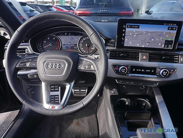 Audi A4 35 TDI Avant S-Line S-Tronic