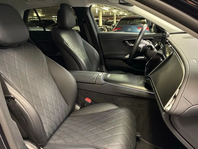 Mercedes-Benz E 220 4MATIC E 220 d Estate