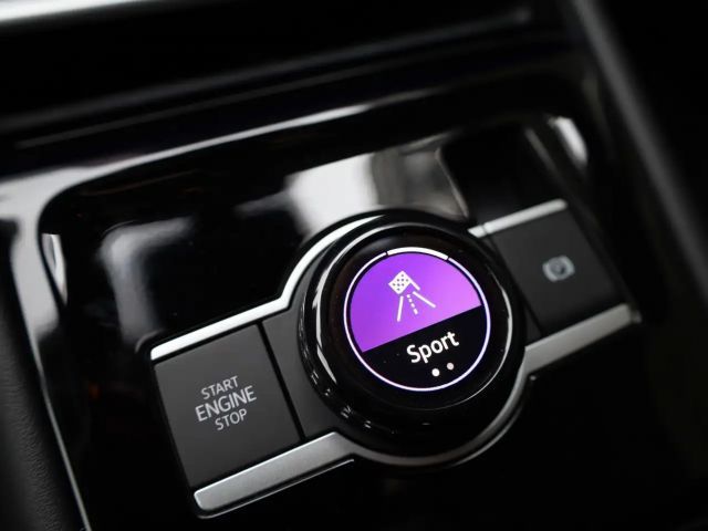 Volkswagen Tiguan 1.5 eTSI Elegance Elegance