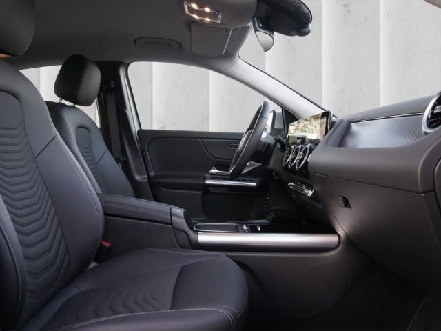 Mercedes-Benz GLA 180 Progressive