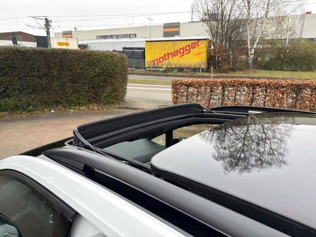 Volkswagen Touran 1.5 TSI DSG Highline