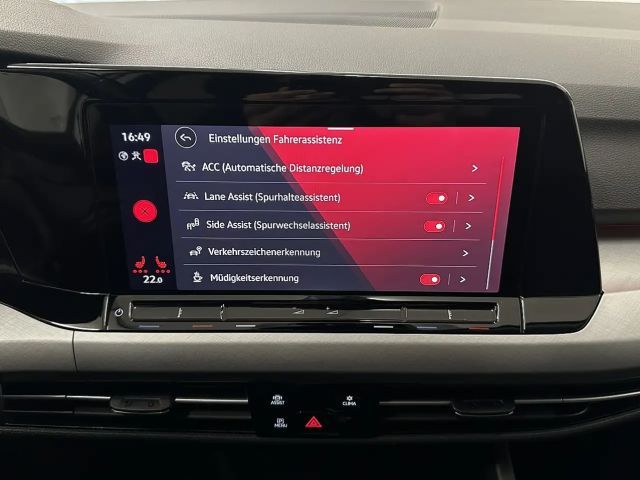 Volkswagen Golf DSG Life Variant