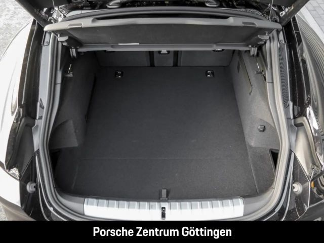 Porsche Taycan 4 Cross Turismo