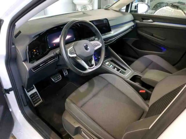 Volkswagen Golf 1.5 eTSI DSG Golf VIII