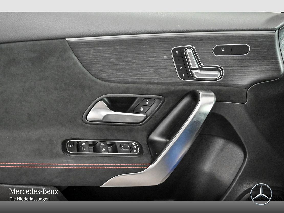 Mercedes-Benz A 200 AMG Line