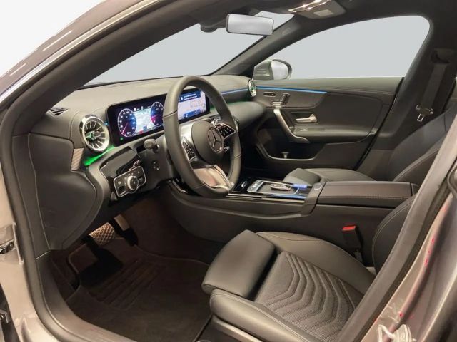 Mercedes-Benz CLA 200 Coupé