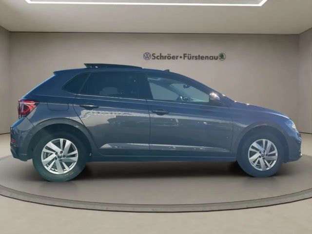 Volkswagen Polo 1.0 TSI DSG Style