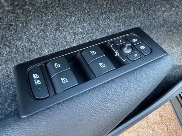 Volvo C40 Core Recharge